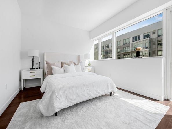 800 Avenue At Port Imperial 821, Weehawken NJ 07086