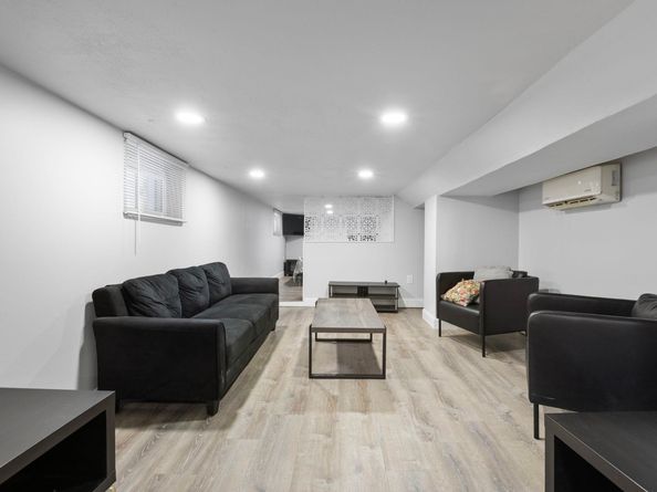 1002 74th St, North Bergen NJ 07047