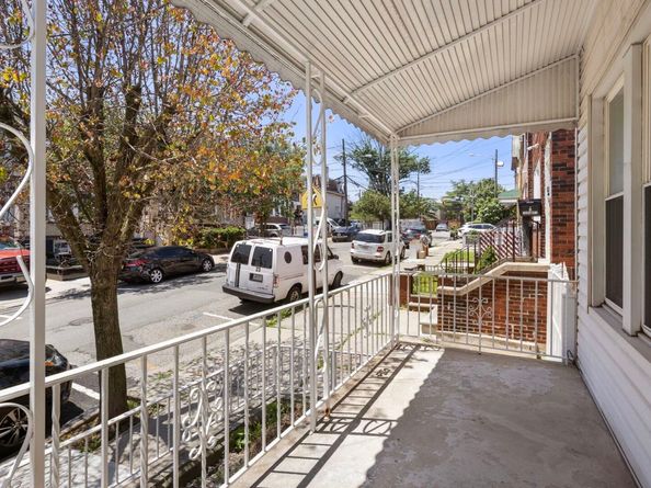 1002 74th St, North Bergen NJ 07047