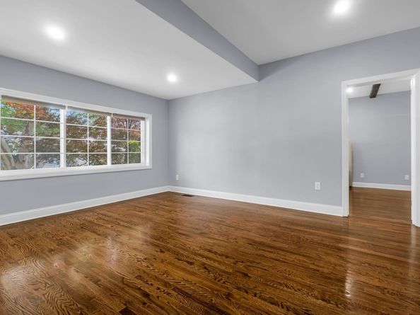 46 West 43rd St, Bayonne NJ 07002