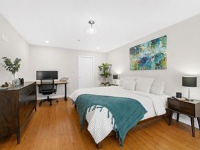 565 Jersey Ave 1, Jersey City NJ 07302