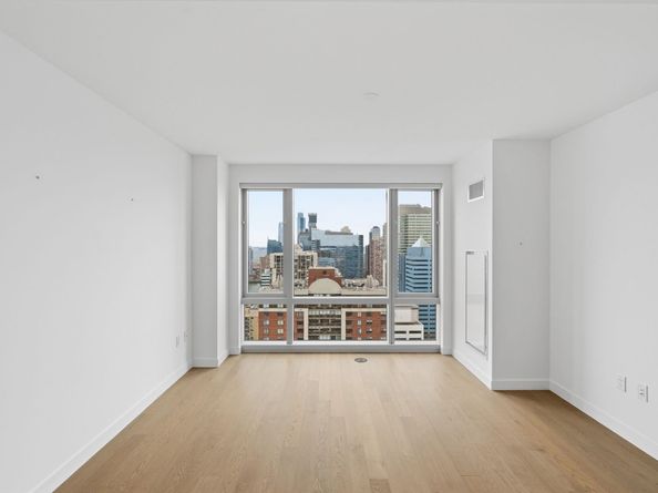 75 Park Lane South 3305X, Jersey City NJ 07310