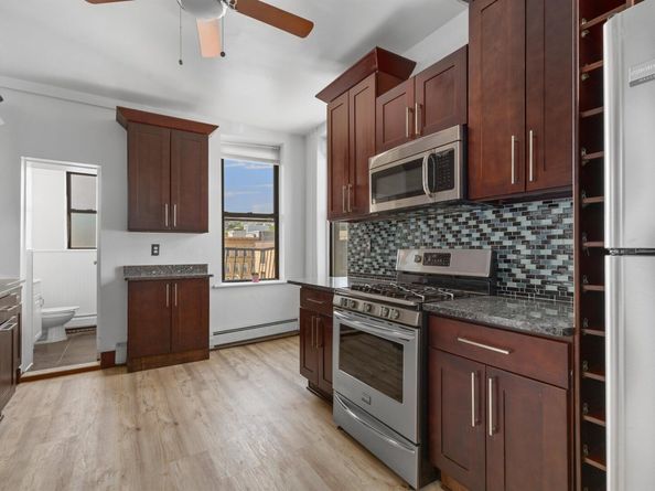 422 Madison St 4R, Hoboken NJ 07030