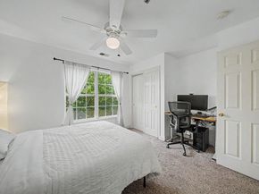 180 Blue Heron Dr 180, Secaucus NJ 07094