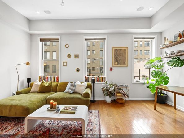 307 1st St 4, Hoboken NJ 07030