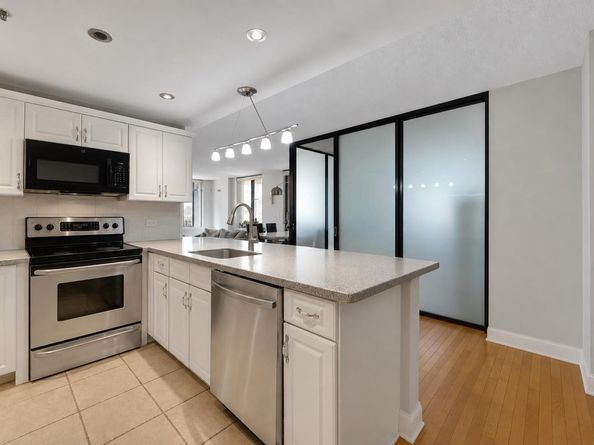 415 Newark St 2E, Hoboken NJ 07030