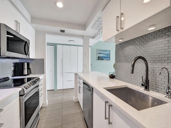 1101 River Reach Drive 205, Fort Lauderdale FL 33315