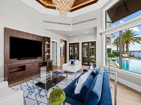 1812 SE 14th St, Fort Lauderdale FL 33316