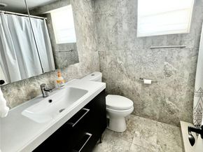 4311 Crystal Lake Dr 213, Deerfield Beach FL 33064