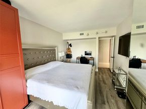4311 Crystal Lake Dr 213, Deerfield Beach FL 33064