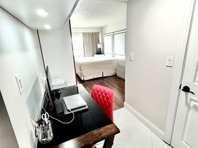 4311 Crystal Lake Dr 213, Deerfield Beach FL 33064