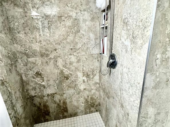 4311 Crystal Lake Dr 213, Deerfield Beach FL 33064
