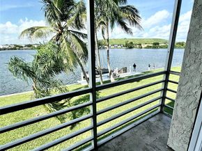 4311 Crystal Lake Dr 213, Deerfield Beach FL 33064