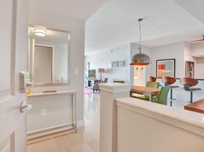235 NE 1st Street 309, Delray Beach FL 33444