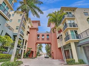 235 NE 1st Street 309, Delray Beach FL 33444
