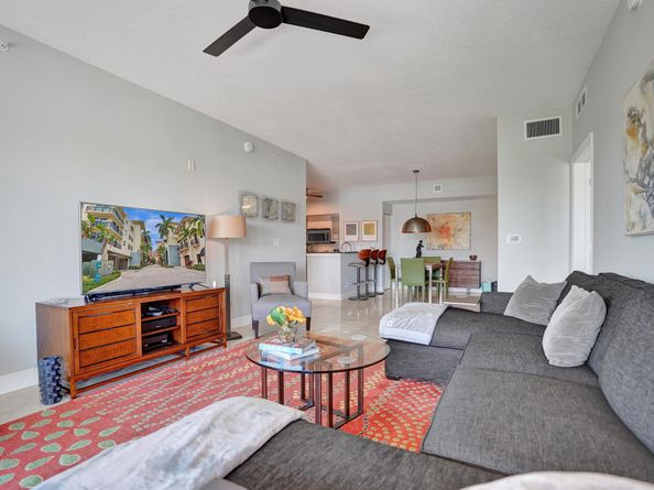 235 NE 1st Street 309, Delray Beach FL 33444