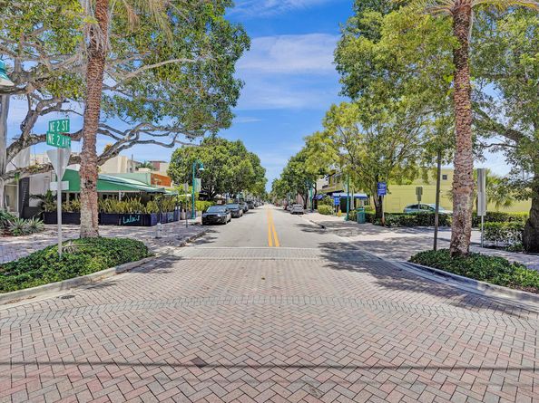 235 NE 1st Street 309, Delray Beach FL 33444