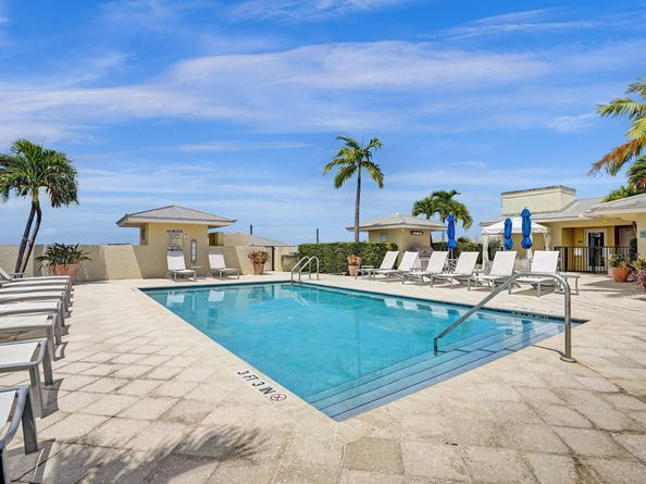 235 NE 1st Street 309, Delray Beach FL 33444