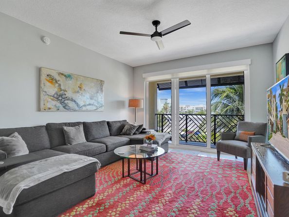 235 NE 1st Street 309, Delray Beach FL 33444