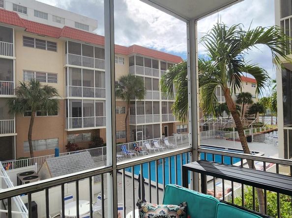 2081 S Ocean Dr 208, Hallandale Beach FL 33009