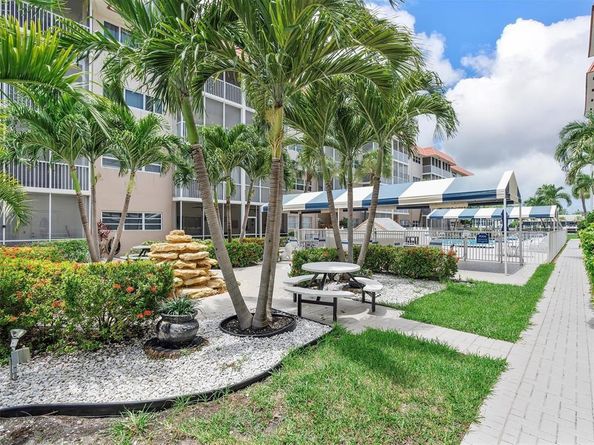 2081 S Ocean Dr 208, Hallandale Beach FL 33009