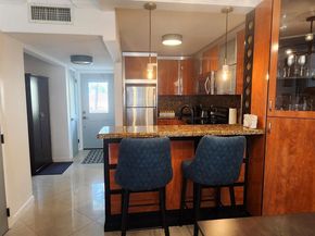 2081 S Ocean Dr 208, Hallandale Beach FL 33009