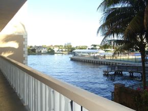 2081 S Ocean Dr 208, Hallandale Beach FL 33009