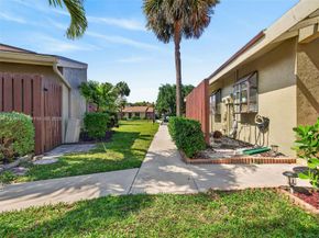 64 Meadows Drive, Boynton Beach FL 33436
