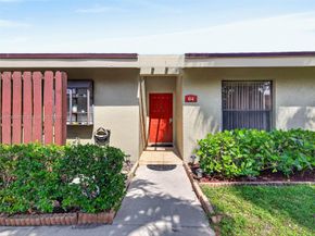 64 Meadows Drive, Boynton Beach FL 33436