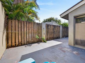 64 Meadows Drive, Boynton Beach FL 33436