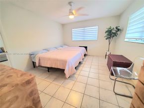16801 NE 13th Avenue 314, Miami FL 33162
