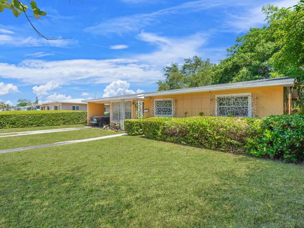 1261 NW 172nd Street, Miami Gardens FL 33169