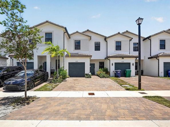 23029 SW 128th Place, Miami FL 33170