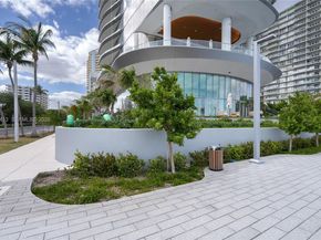 175 SE 25 Road 501, Miami FL 33129