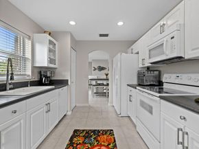 8050 Aberdeen Drive 202, Boynton Beach FL 33472