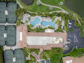 8050 Aberdeen Drive 202, Boynton Beach FL 33472