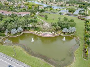 8050 Aberdeen Drive 202, Boynton Beach FL 33472