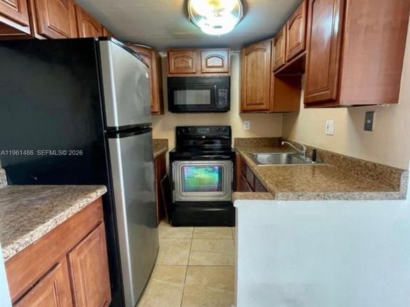 9405 W Flagler Street D403, Miami FL 33174