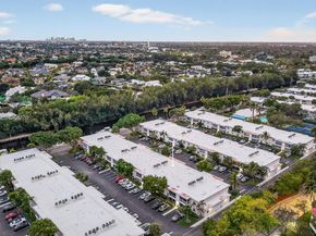 6471 Bay Club Drive 3, Fort Lauderdale FL 33308