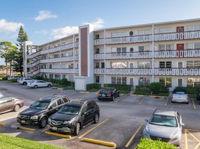 303 Greenbrier C, West Palm Beach FL 33417