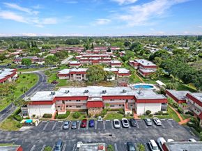 12022 W Greenway Drive 206, Royal Palm Beach FL 33411