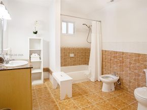 100 SW 26th Road, Miami FL 33129