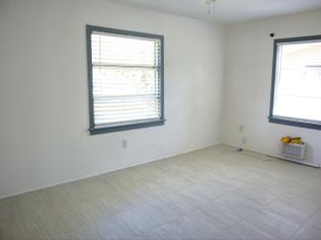 1056 NE 34th Court, Oakland Park FL 33334