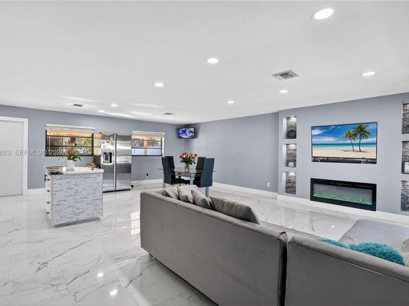 1318 13th Street, West Palm Beach FL 33401