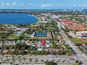 1318 13th Street, West Palm Beach FL 33401
