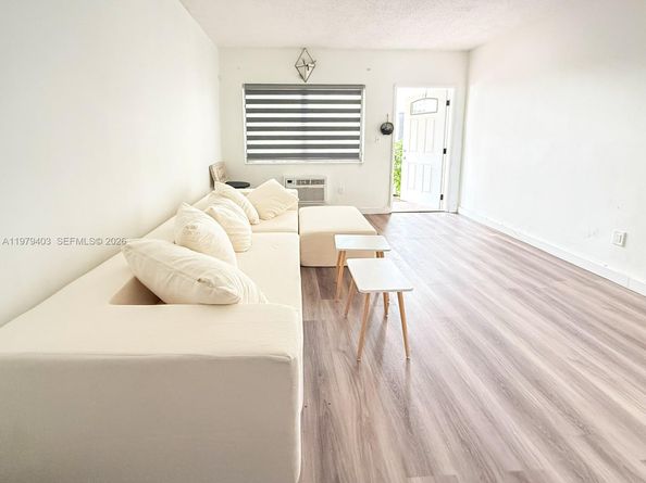 7720 Harding Avenue 3, Miami Beach FL 33141
