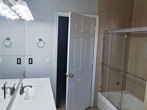 3389 NE 4th Street, Homestead FL 33033