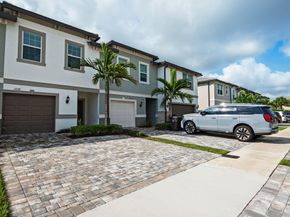 3248 Watercress Drive, Lauderdale Lakes FL 33311