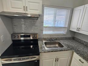 1115 Lake Terrace 208, Boynton Beach FL 33426