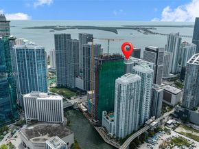 77 SE 5th Street 2914, Miami FL 33131